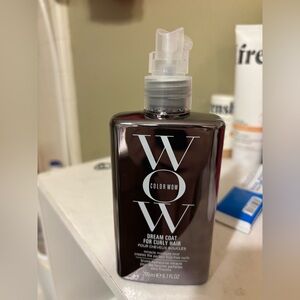 Brand new Color wow Dreamcoat for curly hair